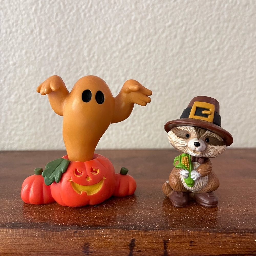 Vintage Autumn Figurines